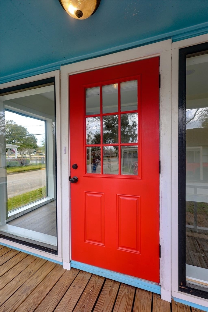 602 Higgins Street - Photo 36