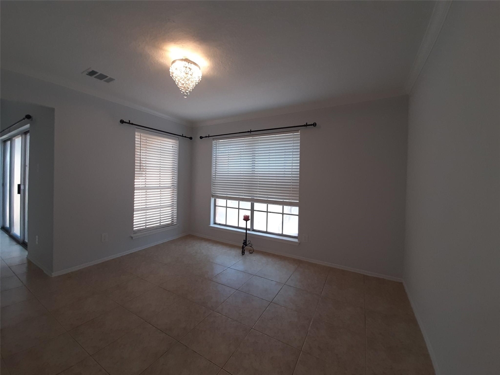 8 Fawnchase Court - Photo 7