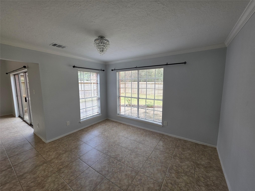 8 Fawnchase Court - Photo 8