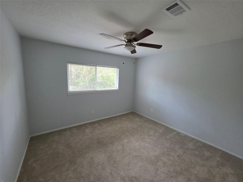 8 Fawnchase Court - Photo 13