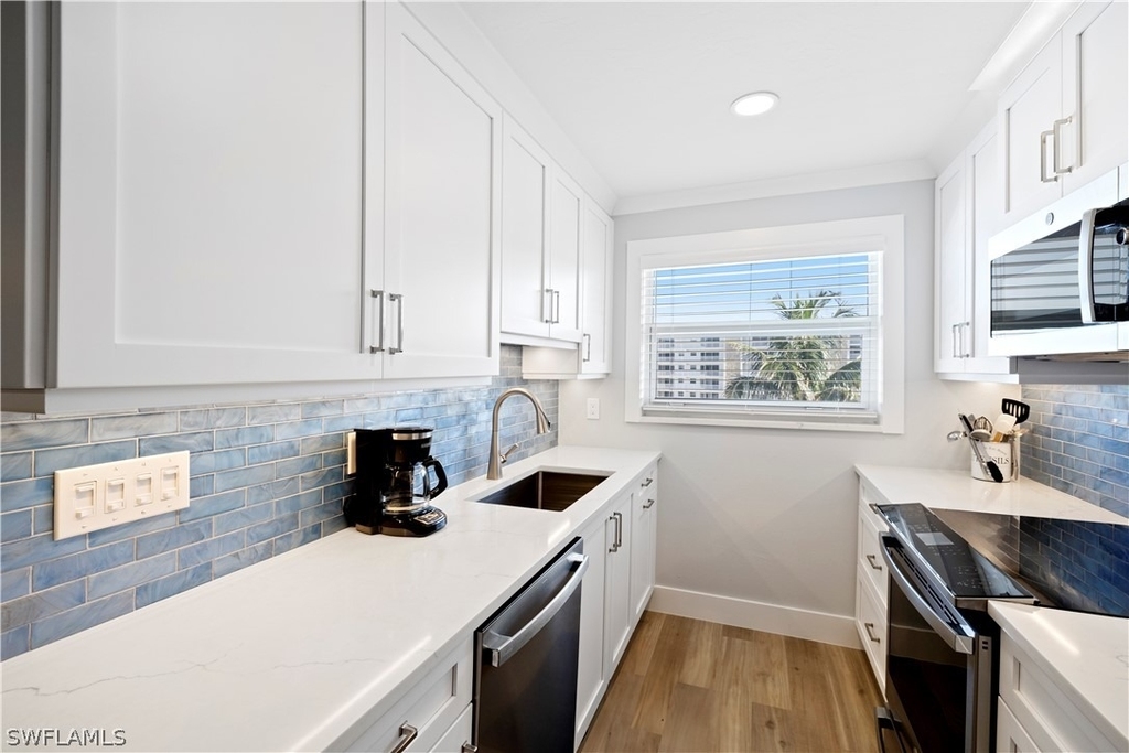 25750 Hickory Boulevard - Photo 5