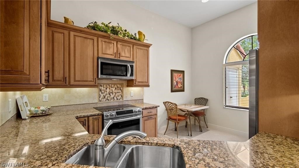 577 Beachwalk Circle - Photo 10