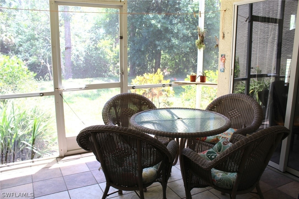 25735 Lake Amelia Way - Photo 7