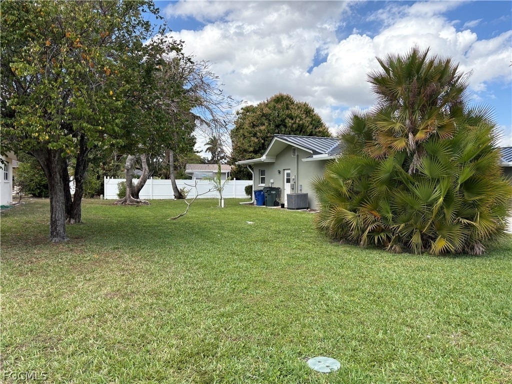 5652 Eichen Circle E - Photo 13