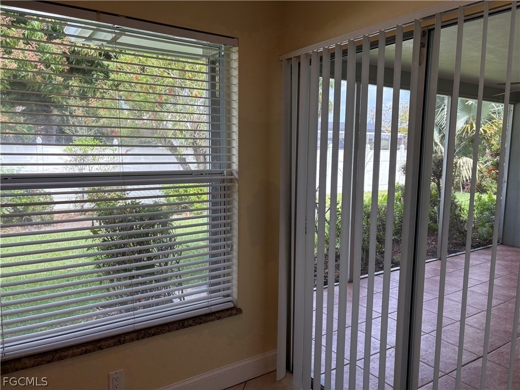 5652 Eichen Circle E - Photo 23