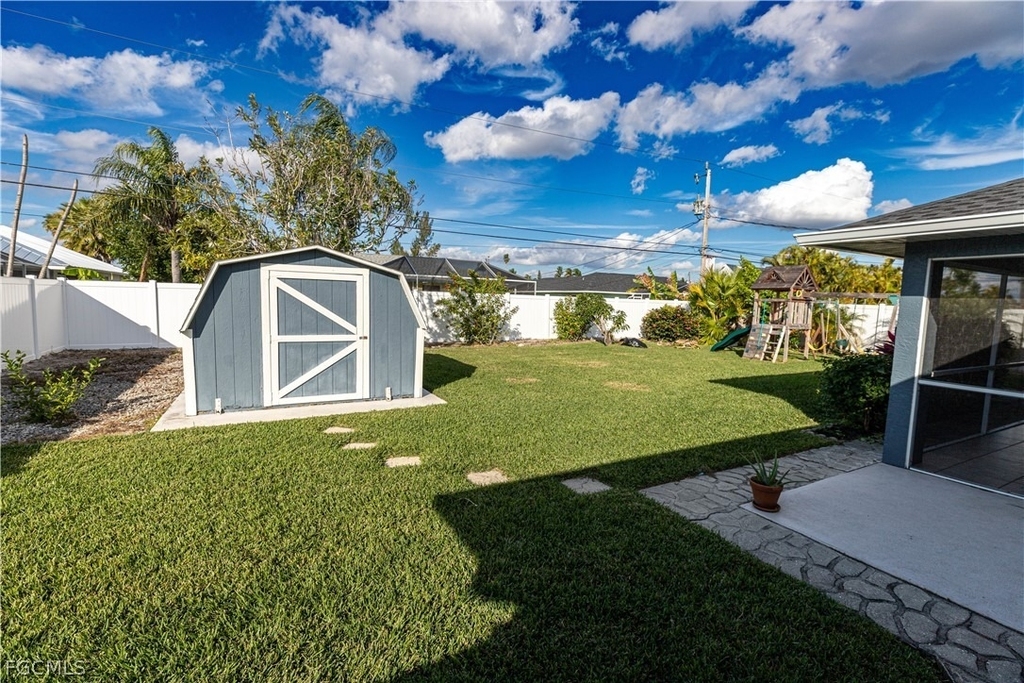 417 Se 21st Terrace - Photo 1