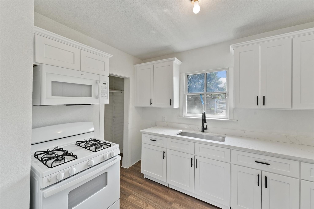 3019 Florida Street - Photo 8