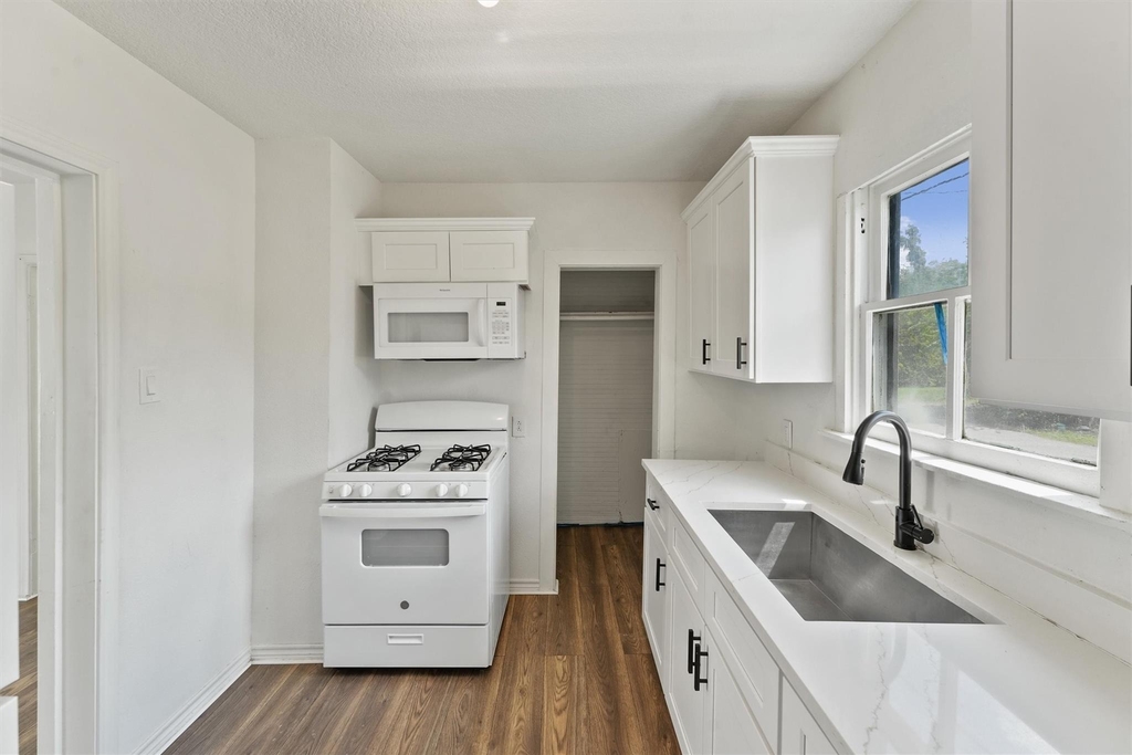 3019 Florida Street - Photo 9