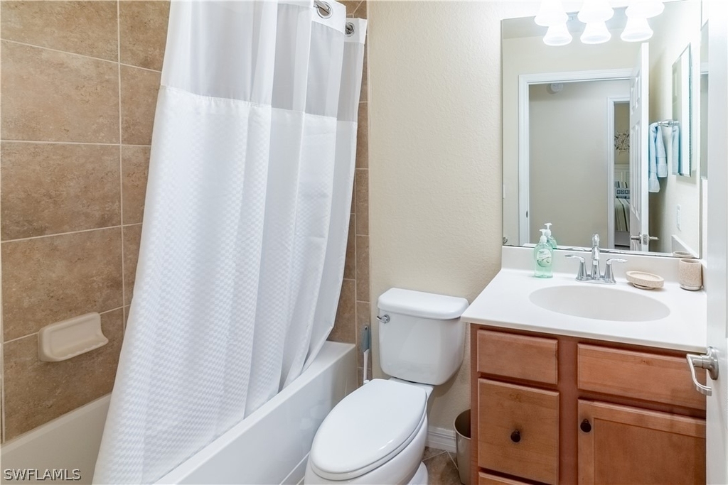 9517 Avellino Way - Photo 4