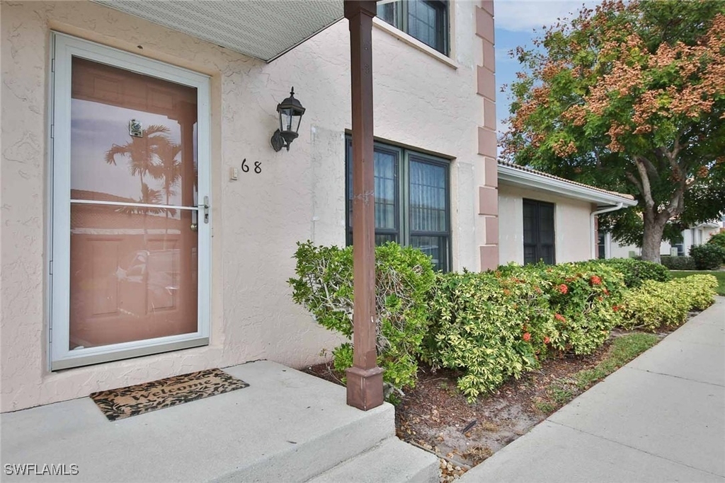 68 Marco Villas Drive - Photo 13