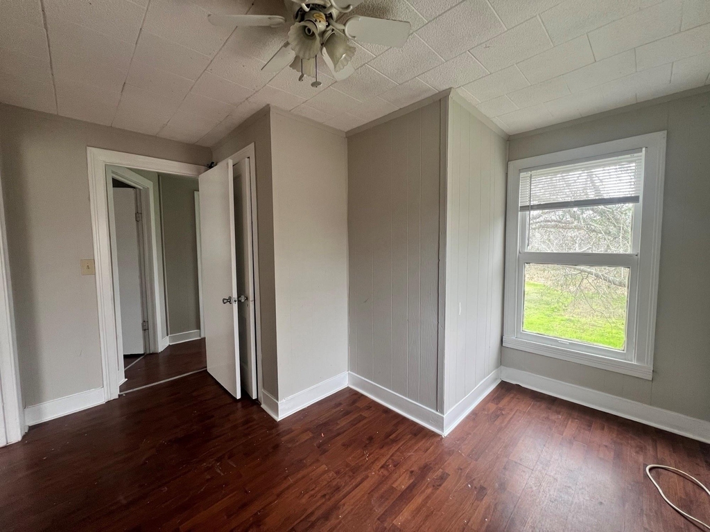 312 S Pumphrey Street - Photo 4