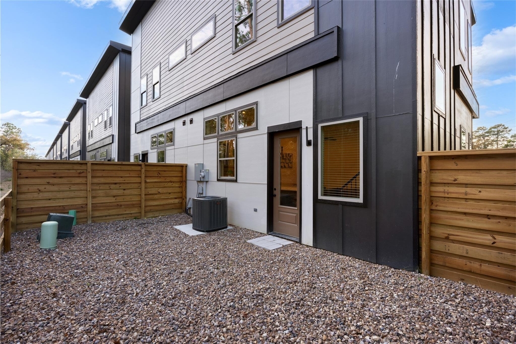 13918 Bee Flower Lane - Photo 13