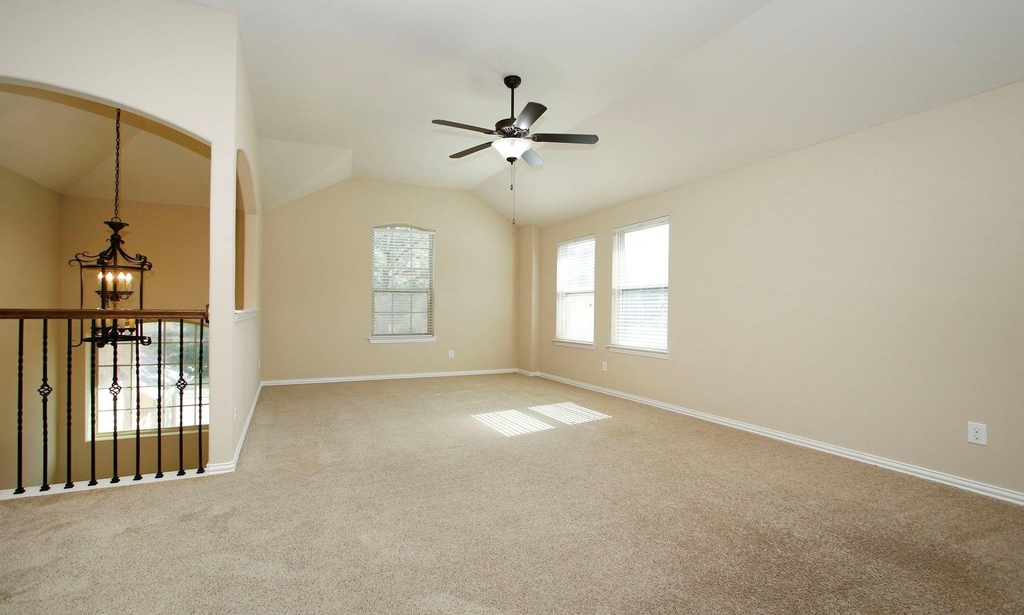 13827 Slate Mountain Lane - Photo 29