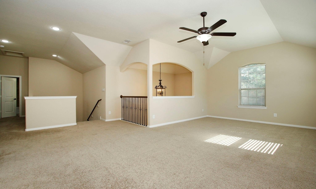 13827 Slate Mountain Lane - Photo 30