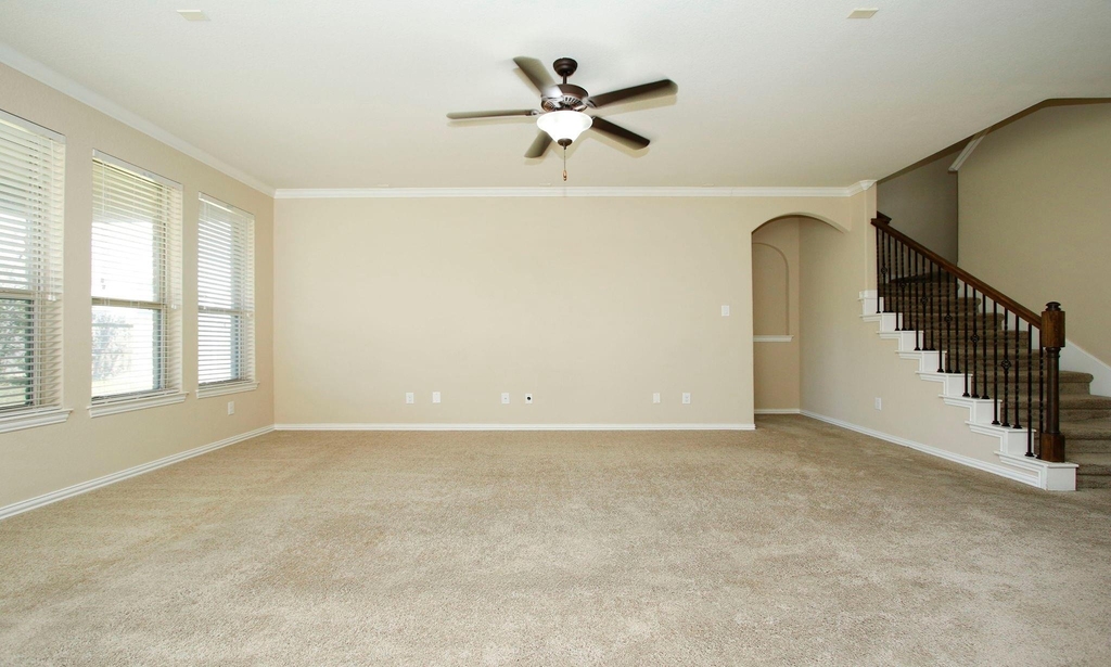 13827 Slate Mountain Lane - Photo 15