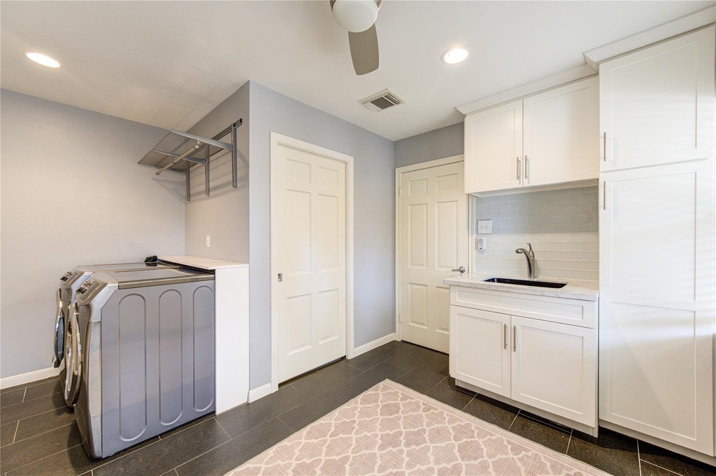 15739 Fleetwood Oaks Drive - Photo 23