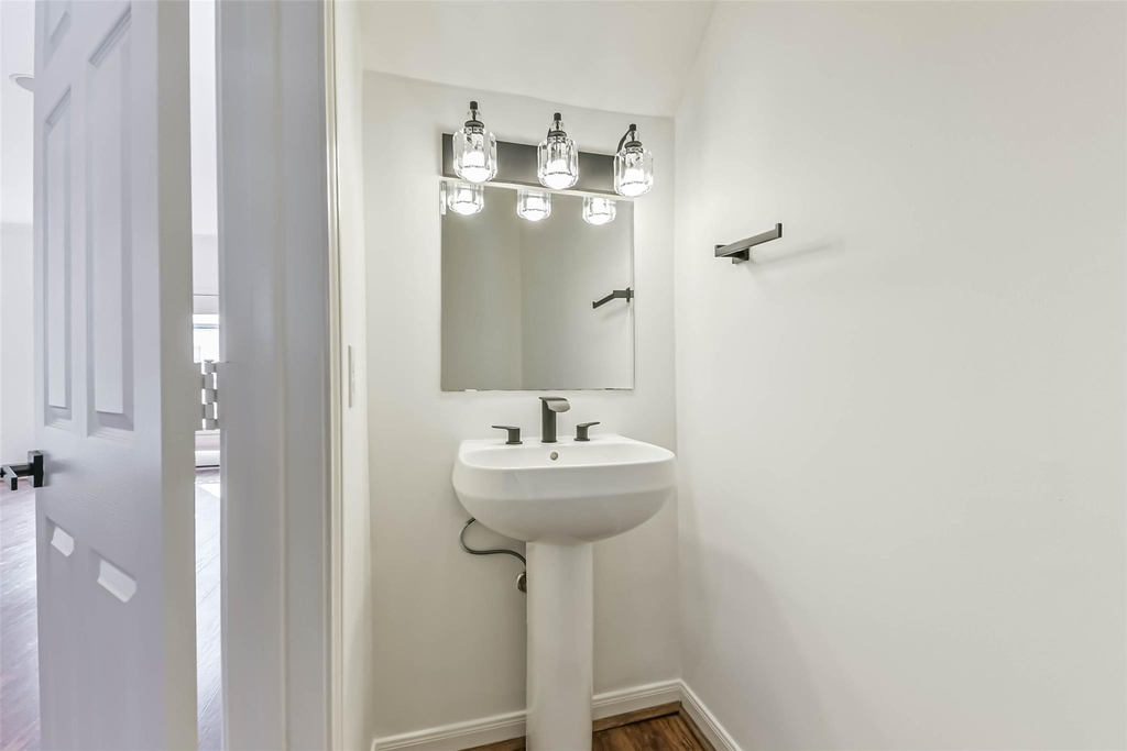 17 Waugh Drive - Photo 18
