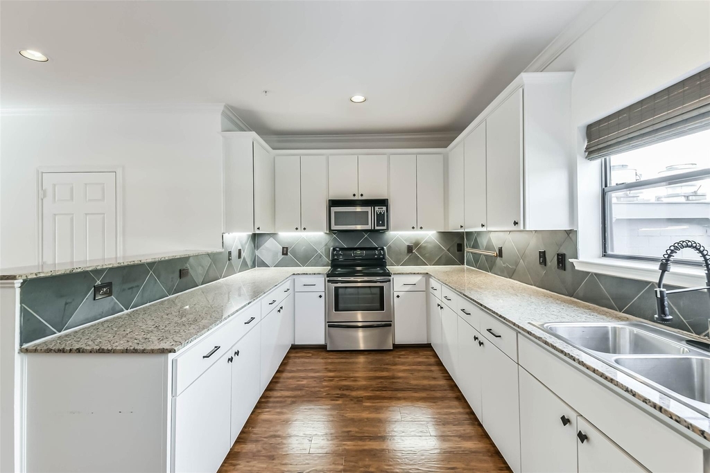 17 Waugh Drive - Photo 12