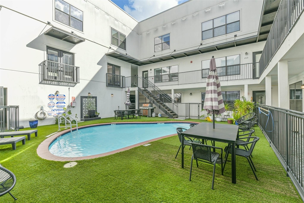 17 Waugh Drive - Photo 33