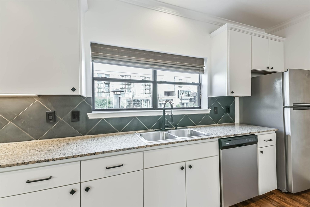 17 Waugh Drive - Photo 17