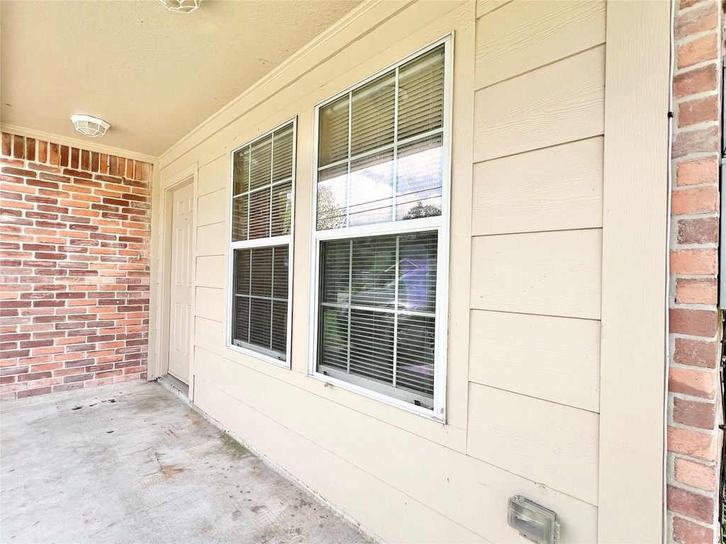 12117 11th Street - Photo 2