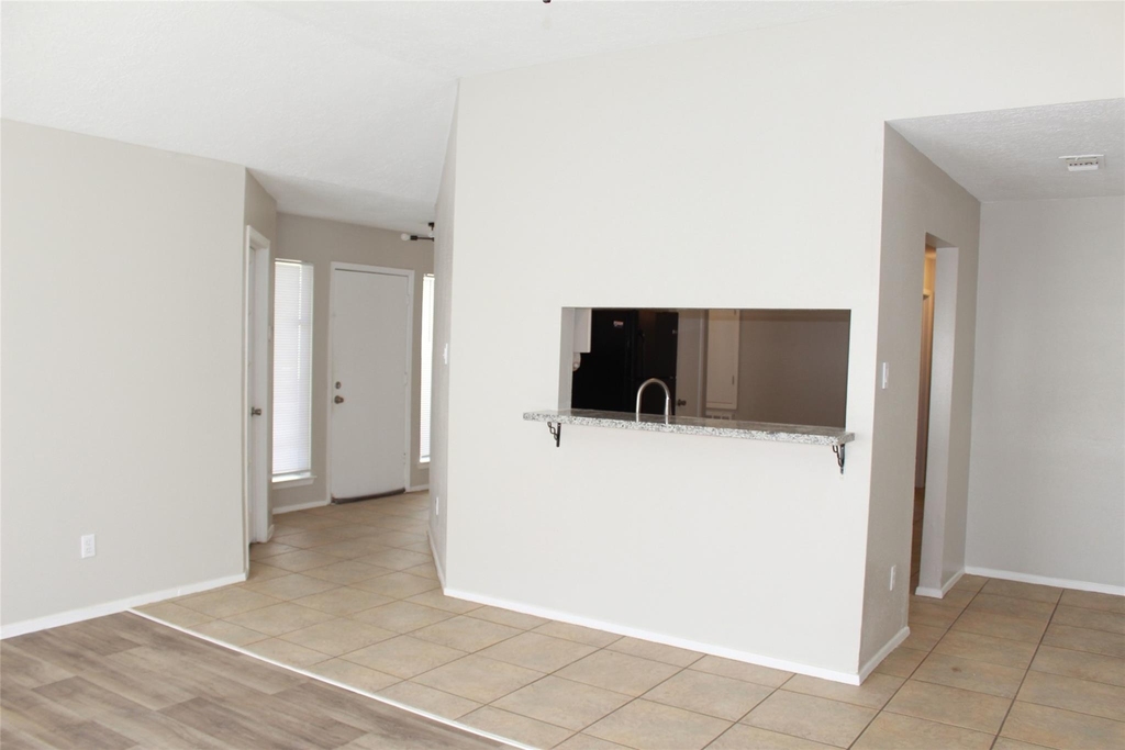4406 Lost Lake Lane - Photo 6