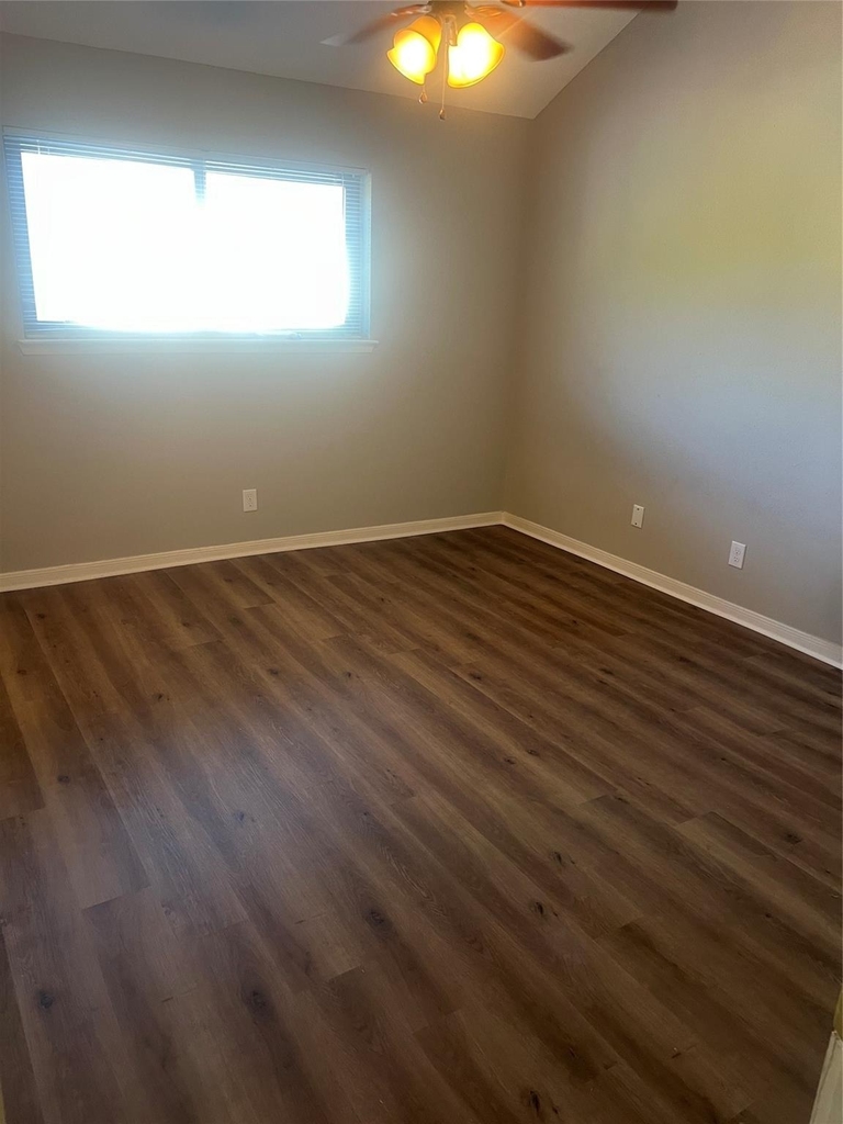 10811 Richmond Avenue - Photo 24