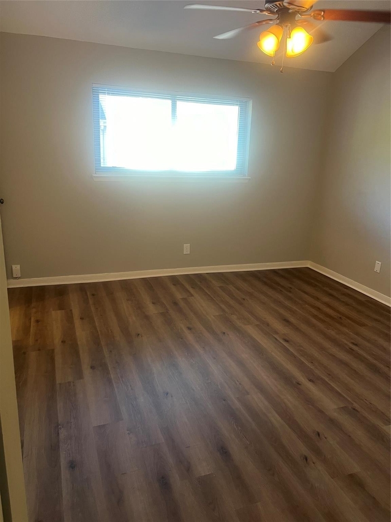 10811 Richmond Avenue - Photo 23