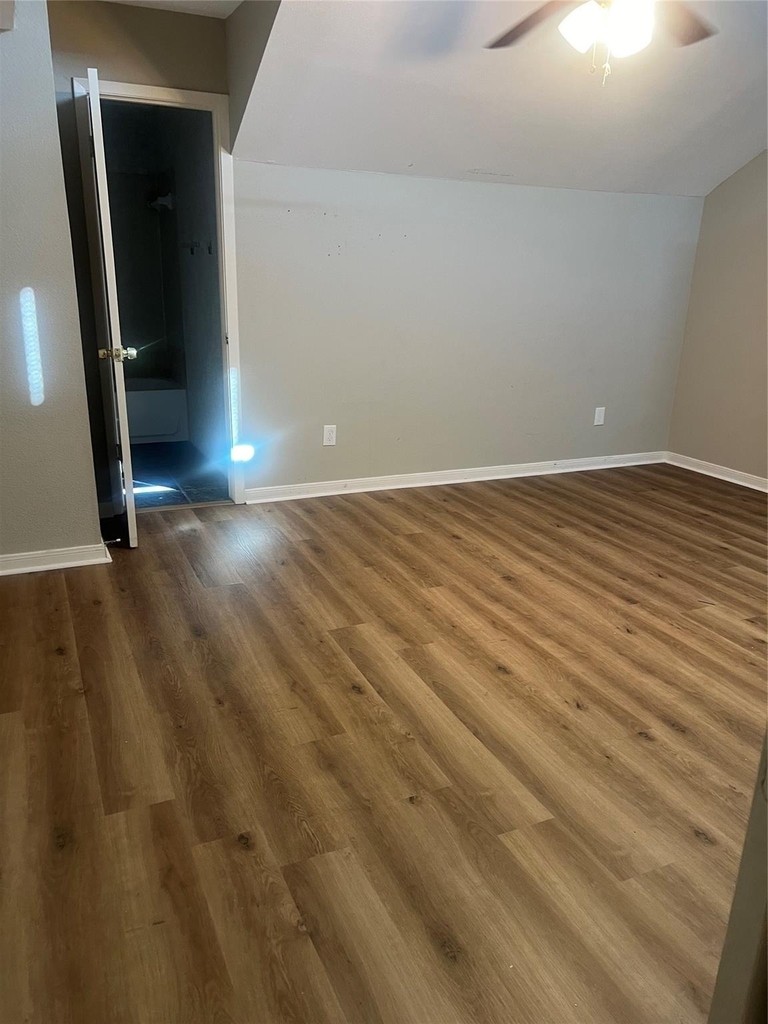 10811 Richmond Avenue - Photo 26