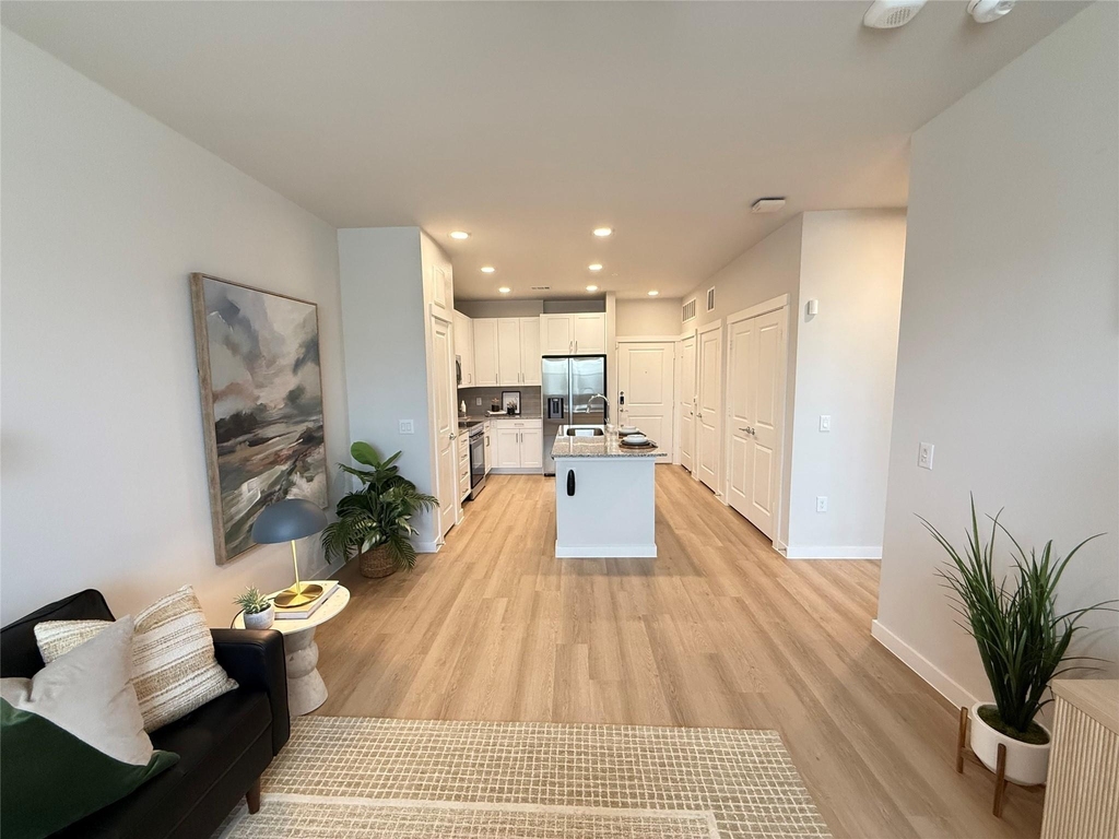 3409 Brinkman St - Photo 2