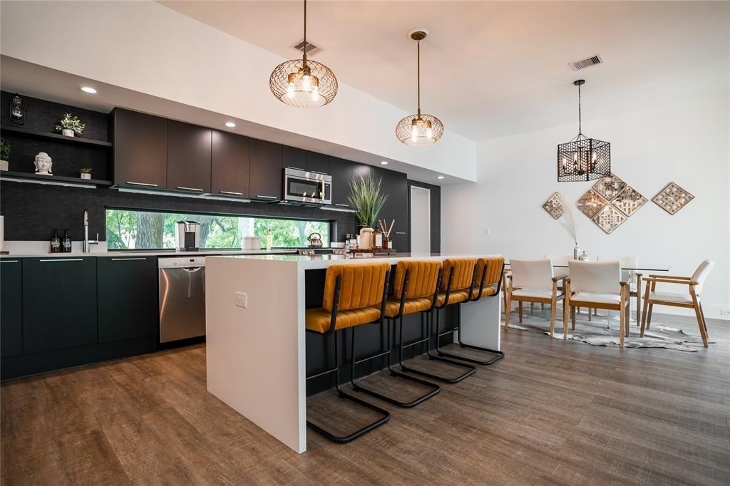 2212 Francis Street - Photo 13