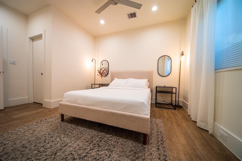 2212 Francis Street - Photo 24