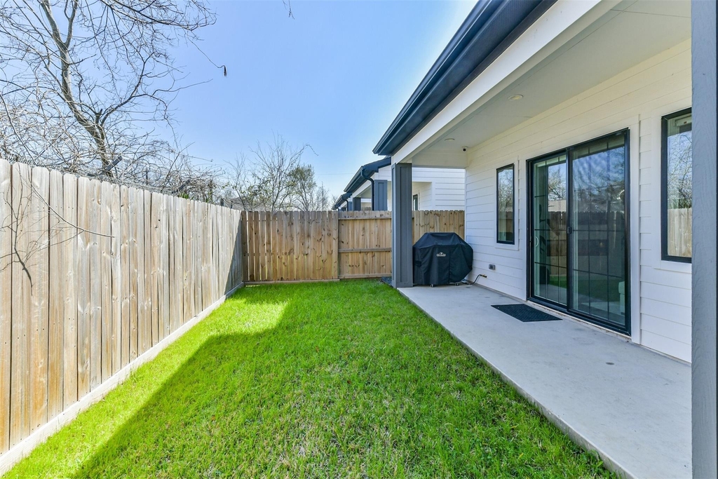 4211 Nichols St - Photo 24