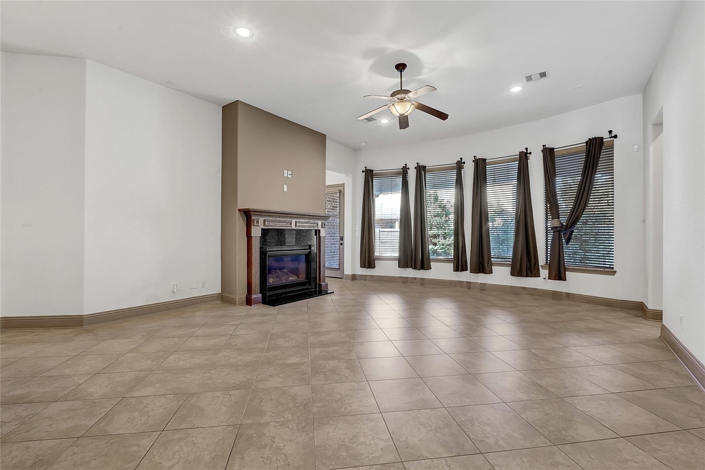 6223 Duke Trail Lane - Photo 11