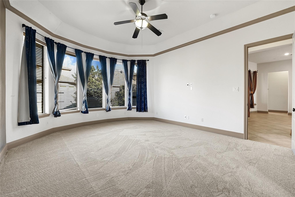 6223 Duke Trail Lane - Photo 19