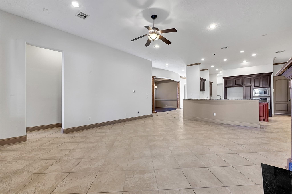 6223 Duke Trail Lane - Photo 13