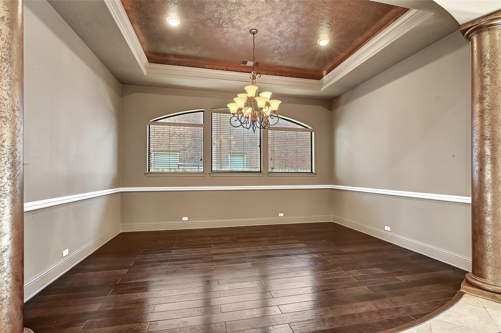 6223 Duke Trail Lane - Photo 17