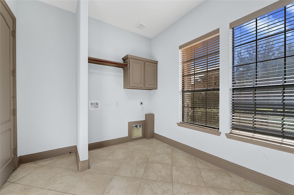 6223 Duke Trail Lane - Photo 39