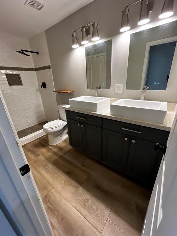 2425 Augusta Drive - Photo 3