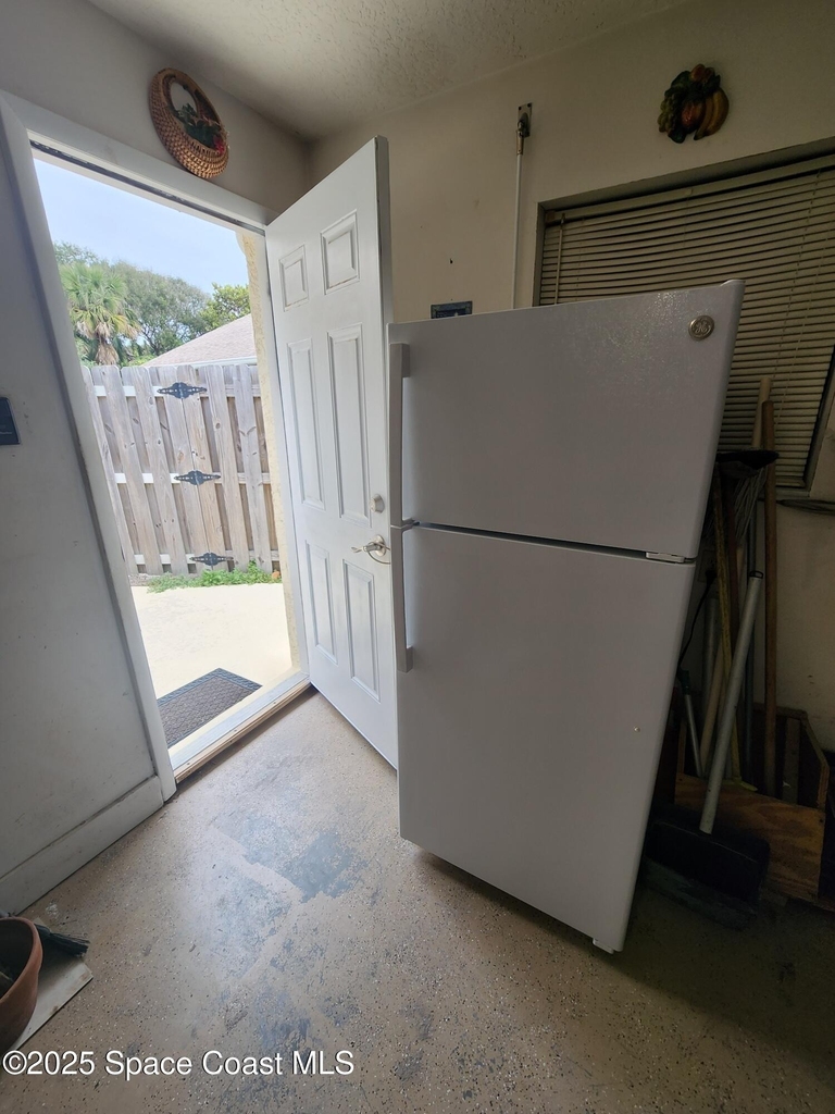 304 Wilson Avenue - Photo 28