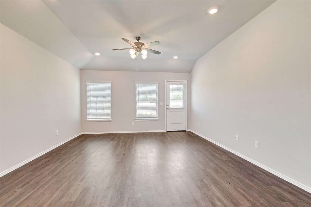 261 Gallant Front Trail - Photo 8