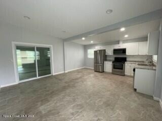 305 Prospect Avenue - Photo 4
