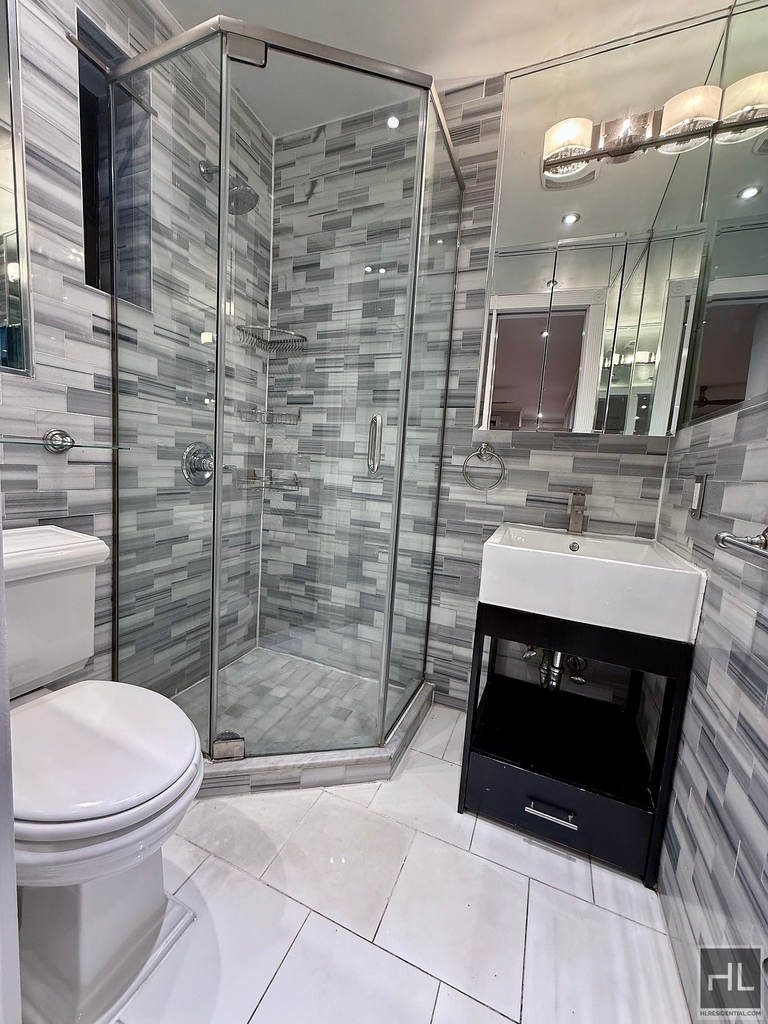 W 52nd St. - Photo 3