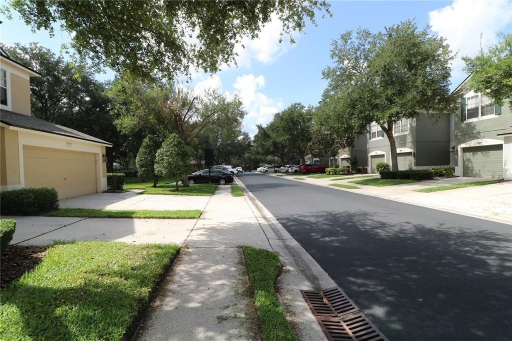 4866 Pond Ridge Drive - Photo 2