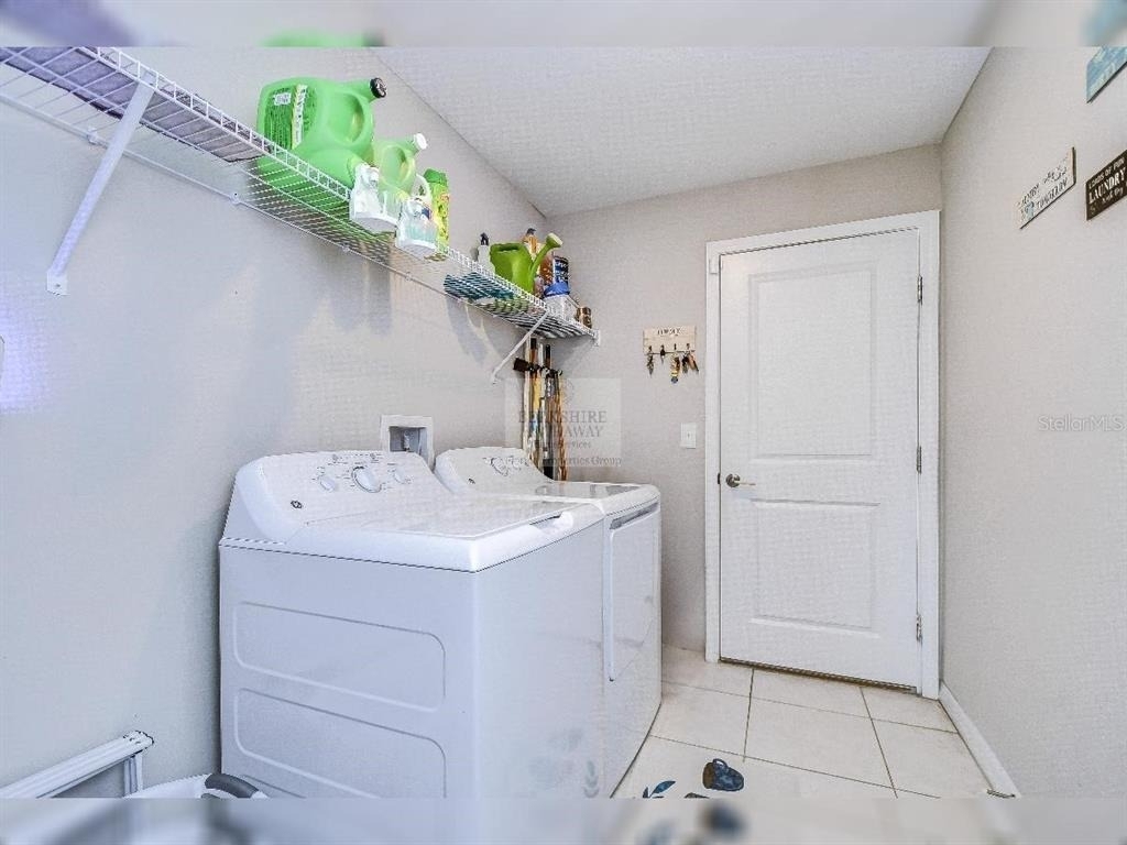 1412 Tahitian Sunrise Drive - Photo 18
