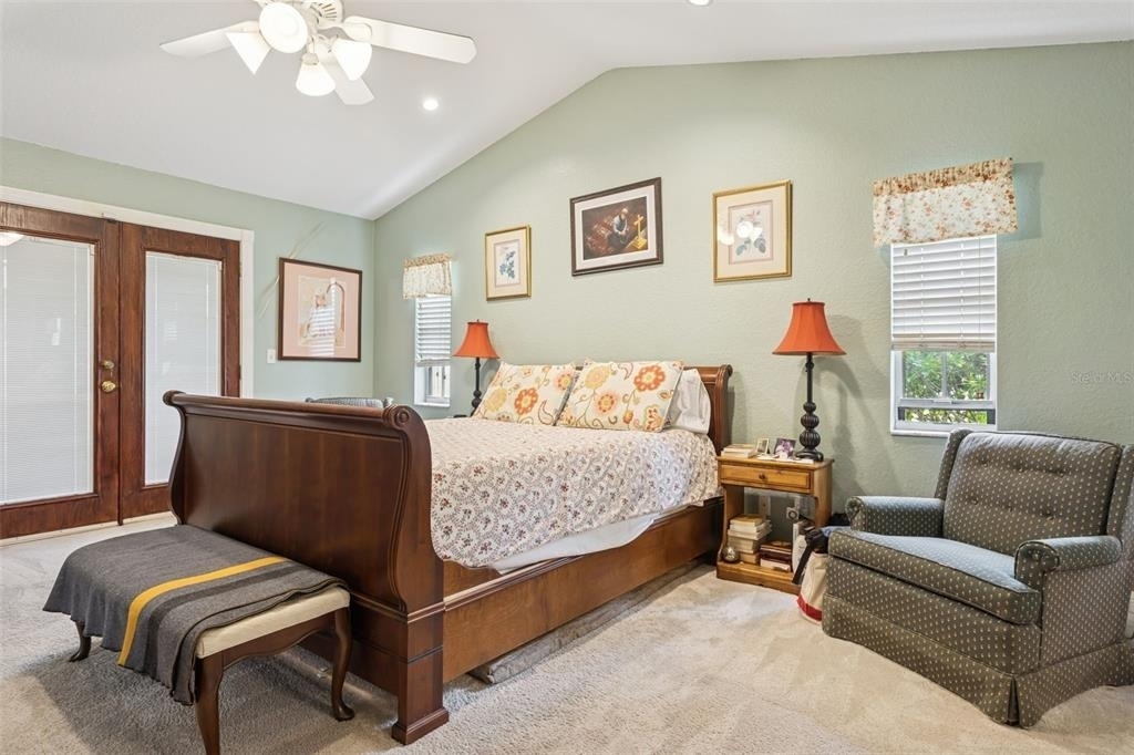 2603 N Ridgewood Avenue - Photo 18