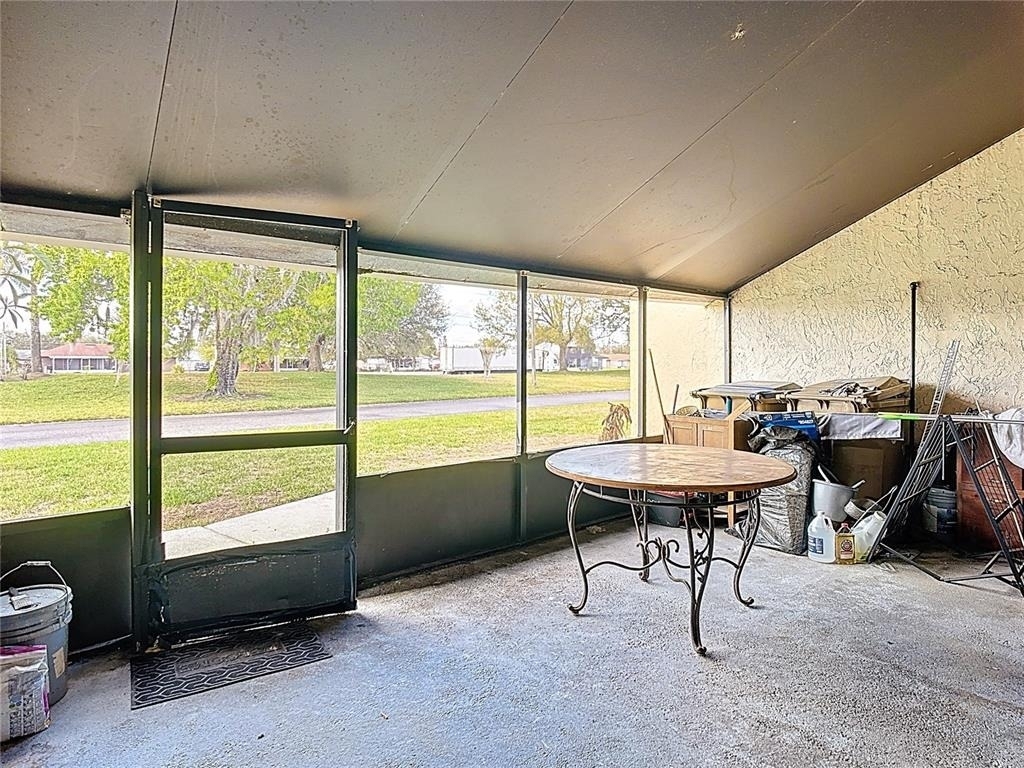 571 Hunter Circle - Photo 21