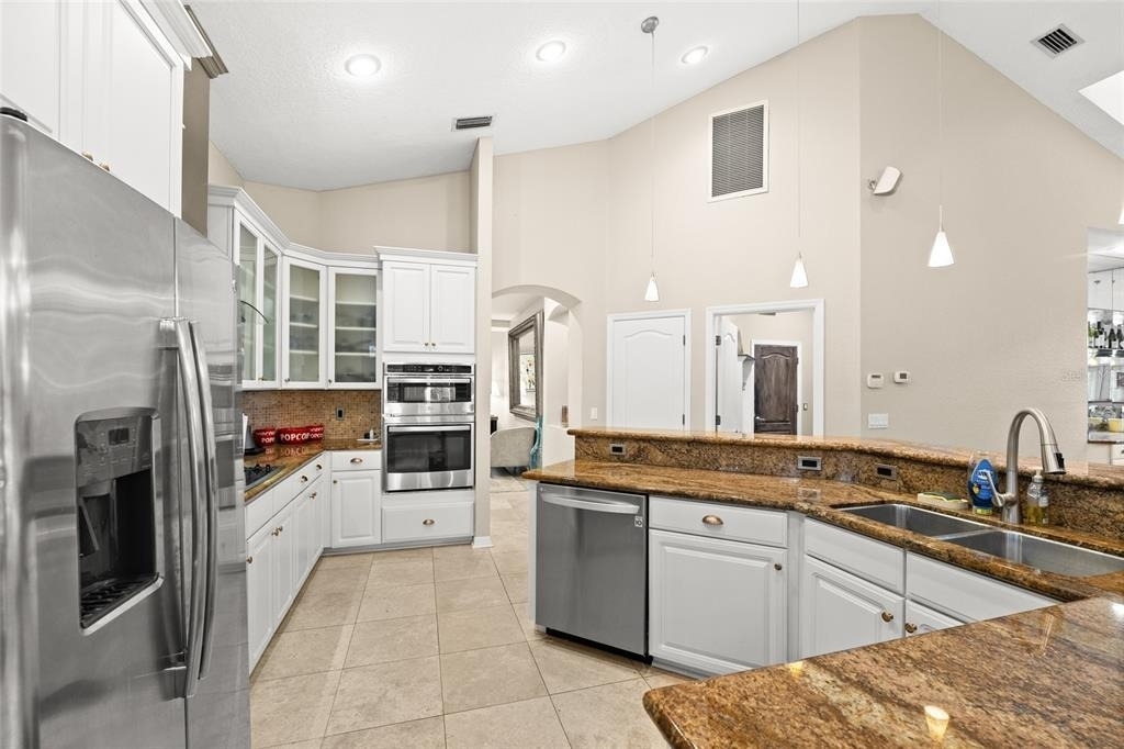 9502 Portbury Drive - Photo 13