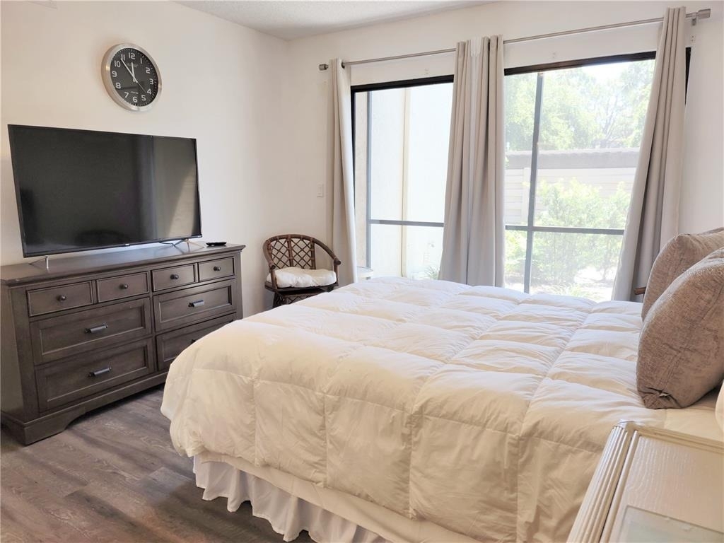 650 Bird Bay Drive E - Photo 31