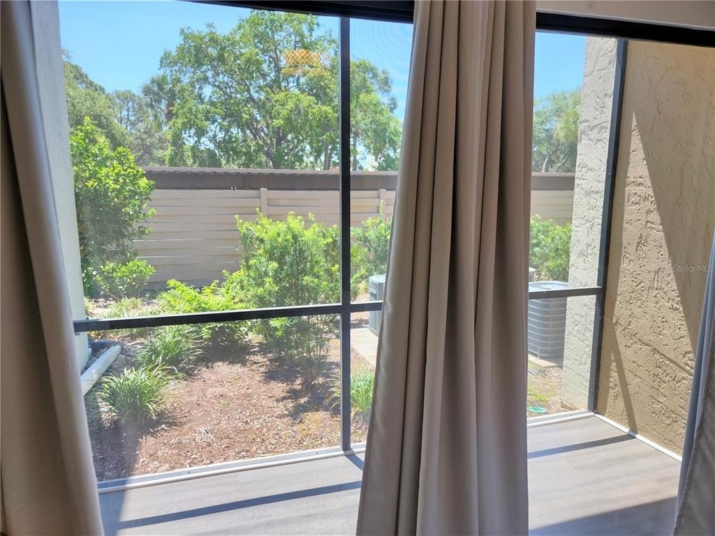 650 Bird Bay Drive E - Photo 34